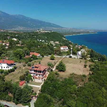 Луксозна вила Nestor