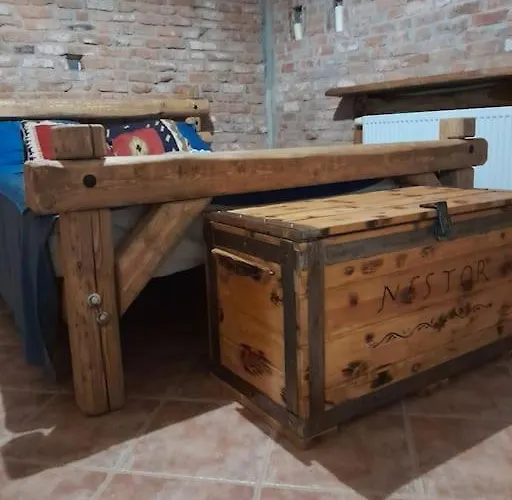 Nestor Βίλα Πλαταμώνας